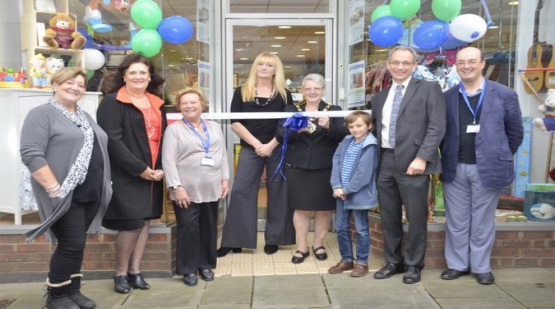 Alabaré Charity Baby Shop Opens